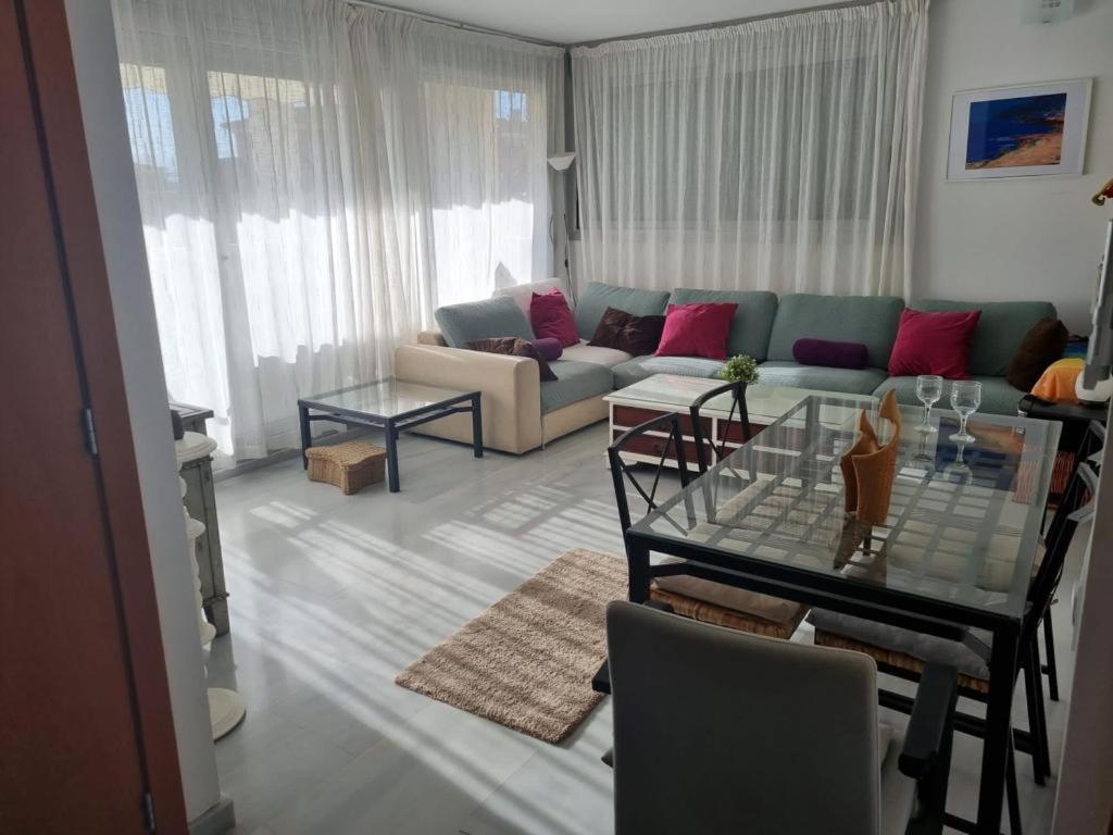 Apartamentos Elegance Denia Exterior photo